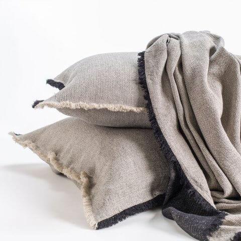 Foliage Pillow – Zarin Fabrics